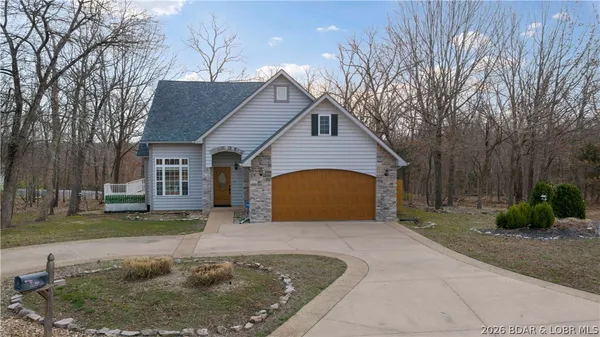 $380,000 | 10 Anemone Road, Lake Ozark, MO 65049