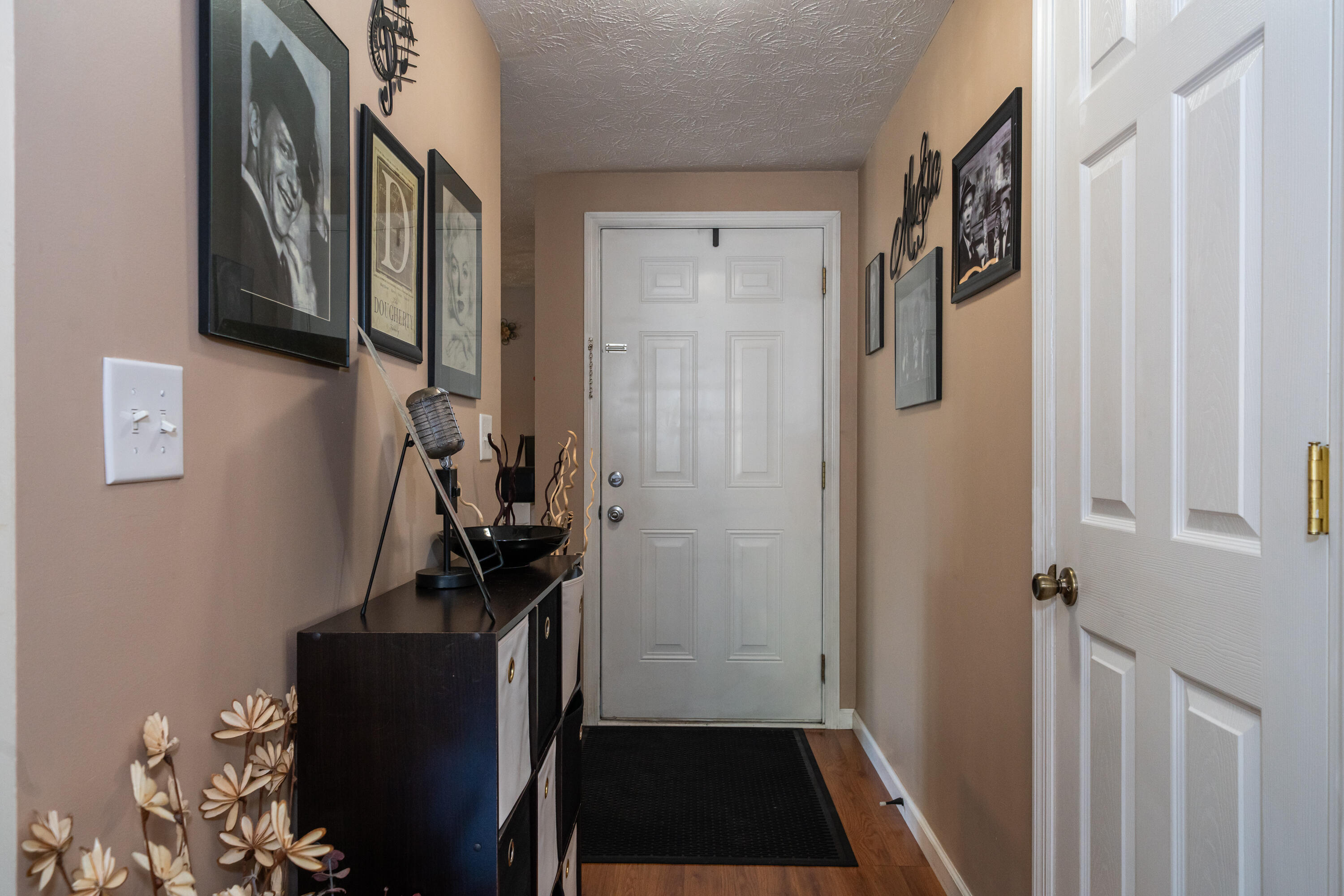 4537 Powell Road Dayton, OH 45424 - Photo 20 of 60