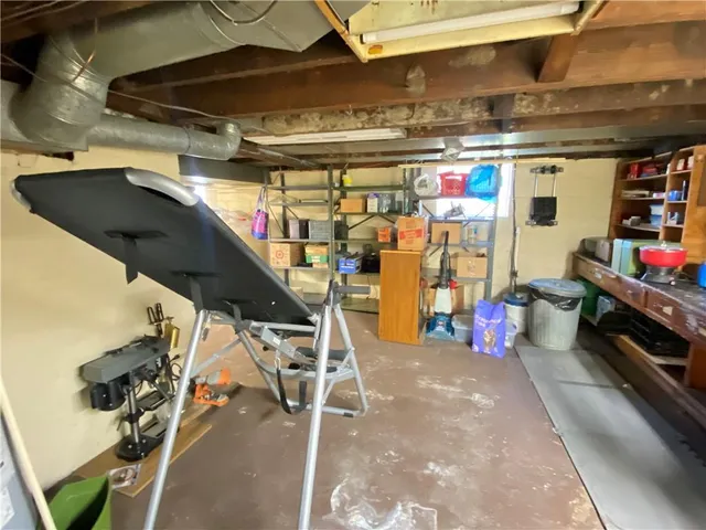 $174,999 | 995 Forsythe Road, Carnegie, PA 15106