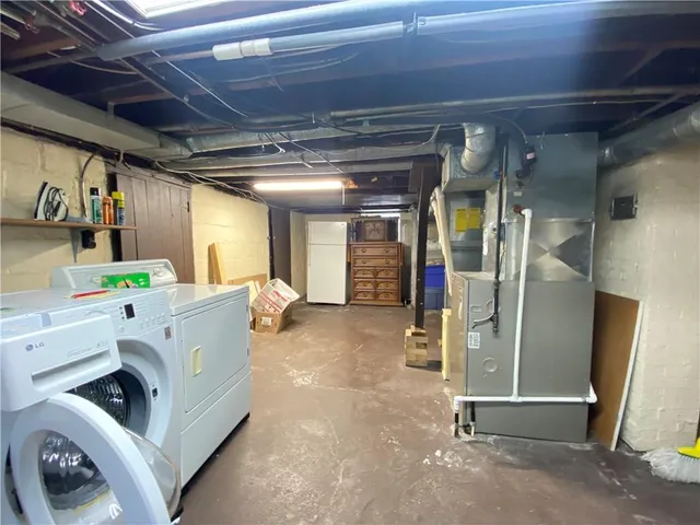 $174,999 | 995 Forsythe Road, Carnegie, PA 15106