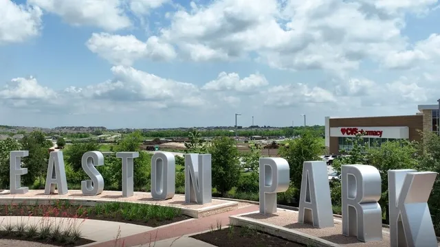 $663,621 | 9513 Boathouse Drive, Austin, TX 78744