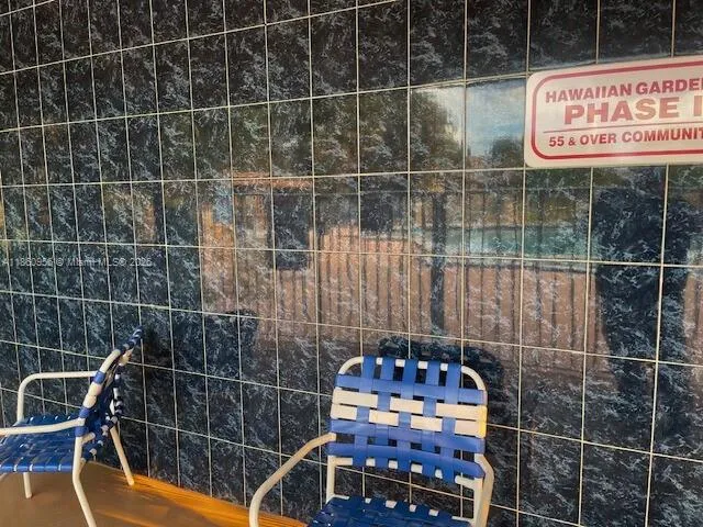 a bathroom with a toilet