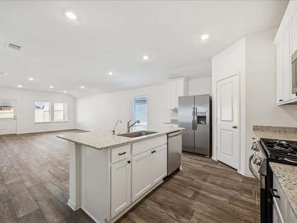 $2,095 | 3618 Marino Mile Drive, Fulshear, TX 77423