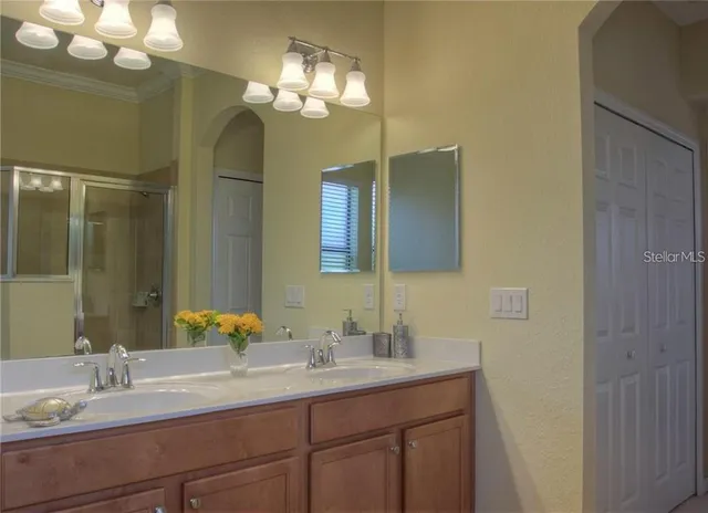 $5,500 | 6627 Candlestick Drive, Bradenton, FL 34212