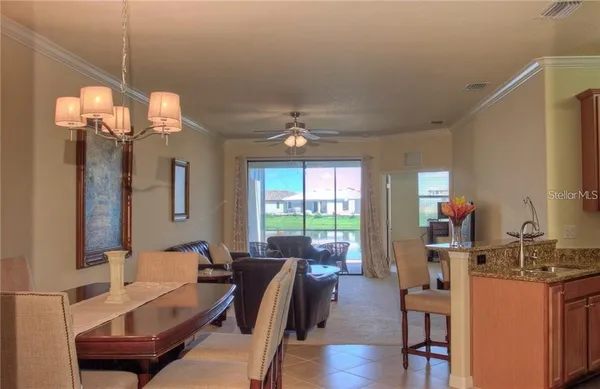 $5,500 | 6627 Candlestick Drive, Bradenton, FL 34212