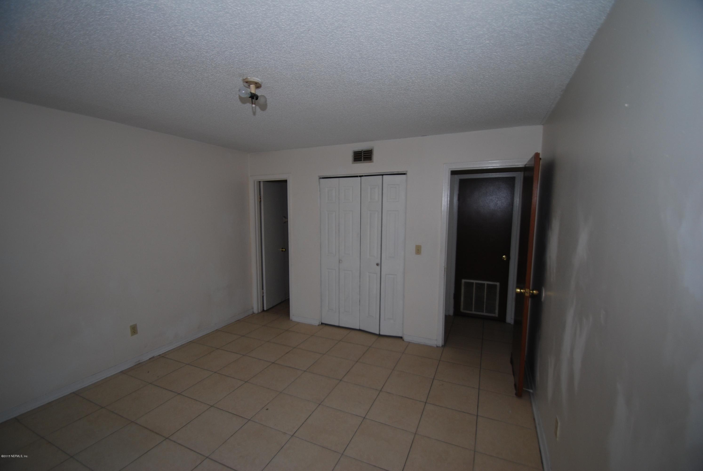 5138 Ricker Road Jacksonville, FL 32210 - Photo 3 of 10 Master Bedroom II