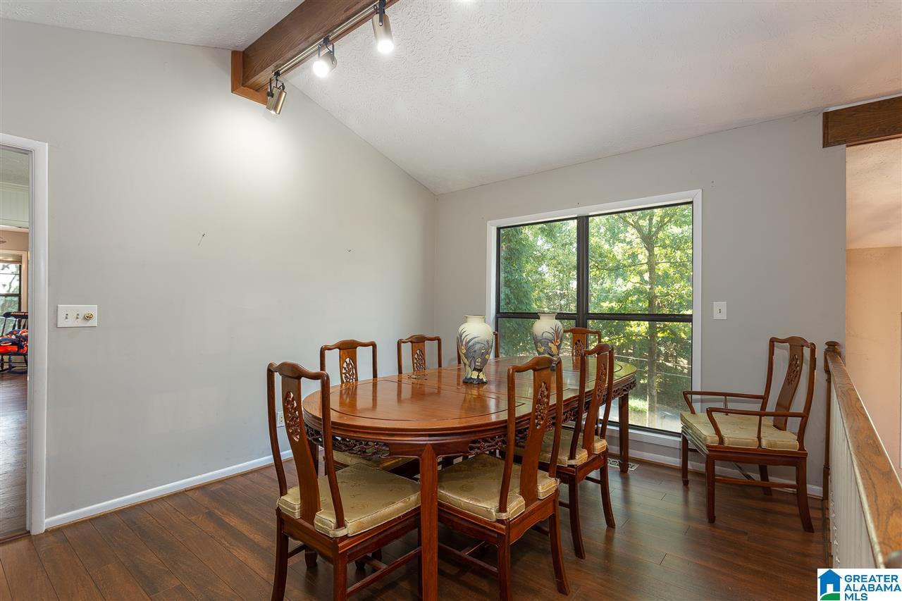 309 Shamrock Road Anniston, AL 36207 - Photo 3 of 50