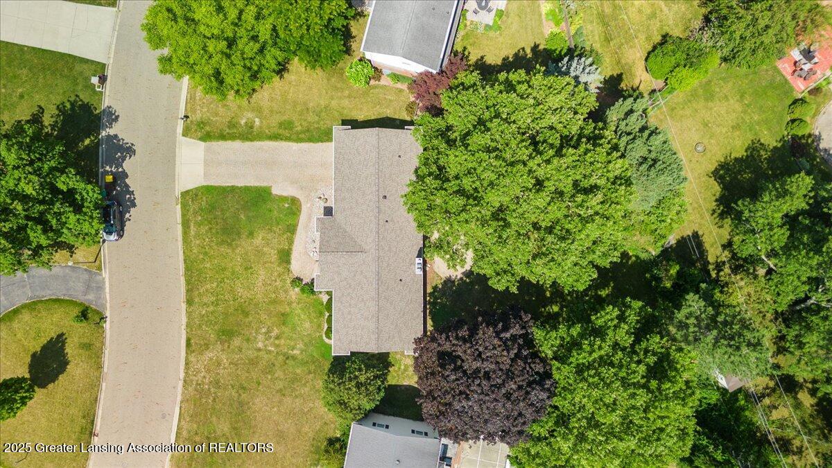 4340 Barton Road Lansing, MI 48917 - Photo 18 of 21 Top View
