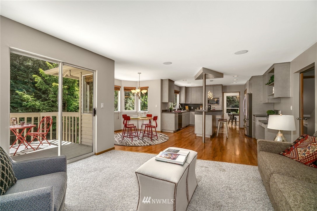 16130 Valhalla Drive Bothell, WA 98011 - Photo 12 of 40 Gallery Image 12