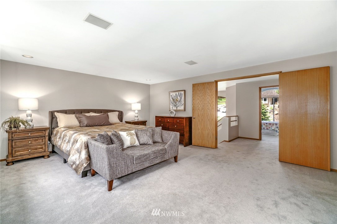 16130 Valhalla Drive Bothell, WA 98011 - Photo 18 of 40 Gallery Image 18