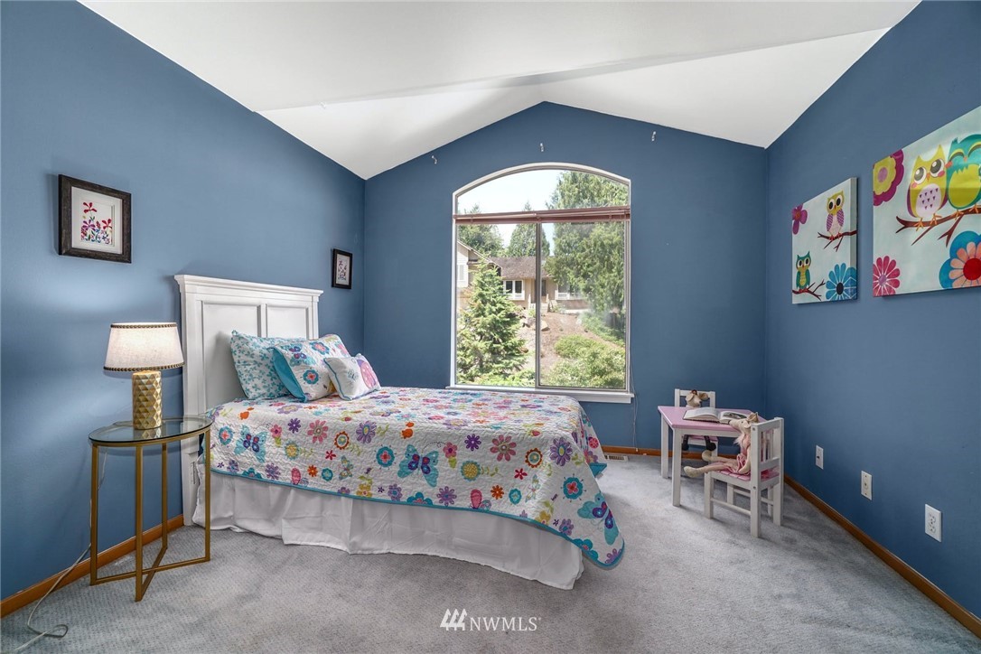 16130 Valhalla Drive Bothell, WA 98011 - Photo 22 of 40 Gallery Image 22