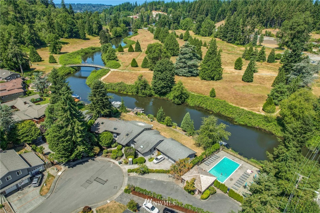 16130 Valhalla Drive Bothell, WA 98011 - Photo 38 of 40 Gallery Image 38