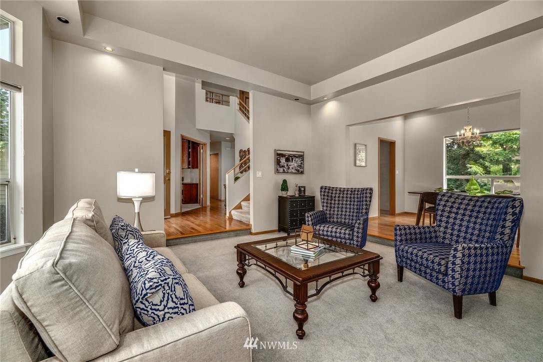 16130 Valhalla Drive Bothell, WA 98011 - Photo 7 of 40 Gallery Image 7