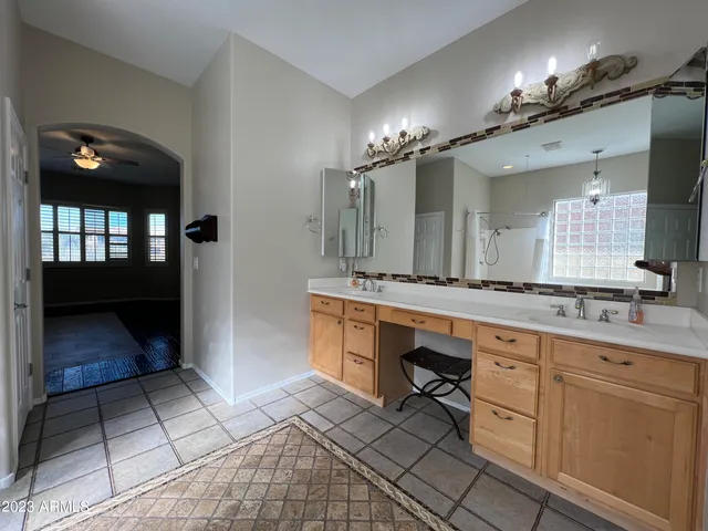 $2,495 | 31924 North 23rd Avenue, Phoenix, AZ 85085