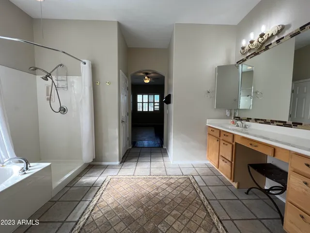 $2,495 | 31924 North 23rd Avenue, Phoenix, AZ 85085