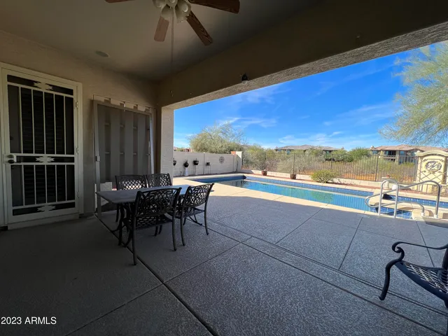 $2,495 | 31924 North 23rd Avenue, Phoenix, AZ 85085