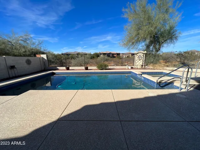 $2,495 | 31924 North 23rd Avenue, Phoenix, AZ 85085