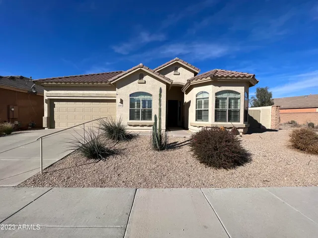$2,495 | 31924 North 23rd Avenue, Phoenix, AZ 85085