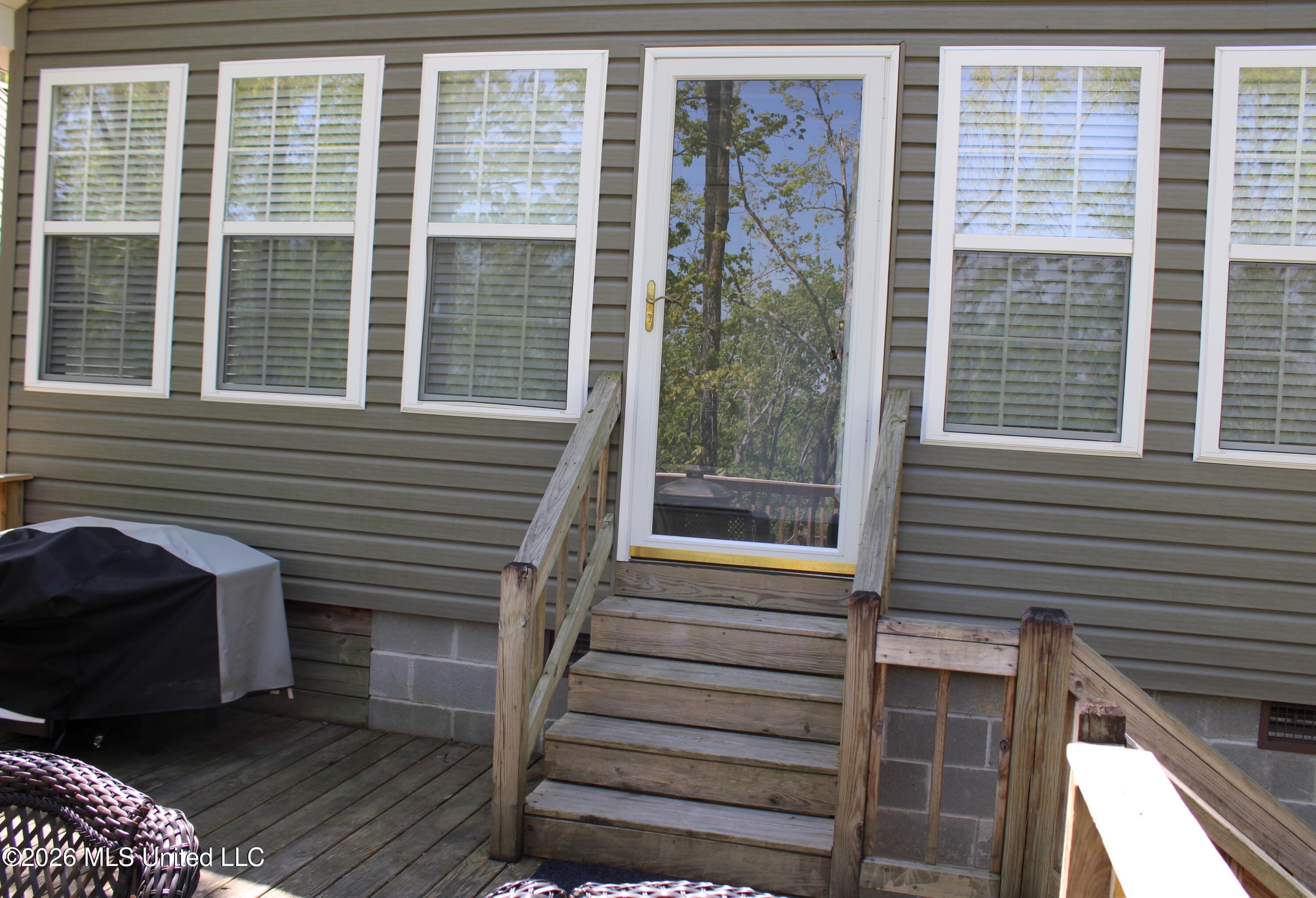 13 Brett Bluff Iuka, MS 38852 - Photo 20 of 30 Back Door