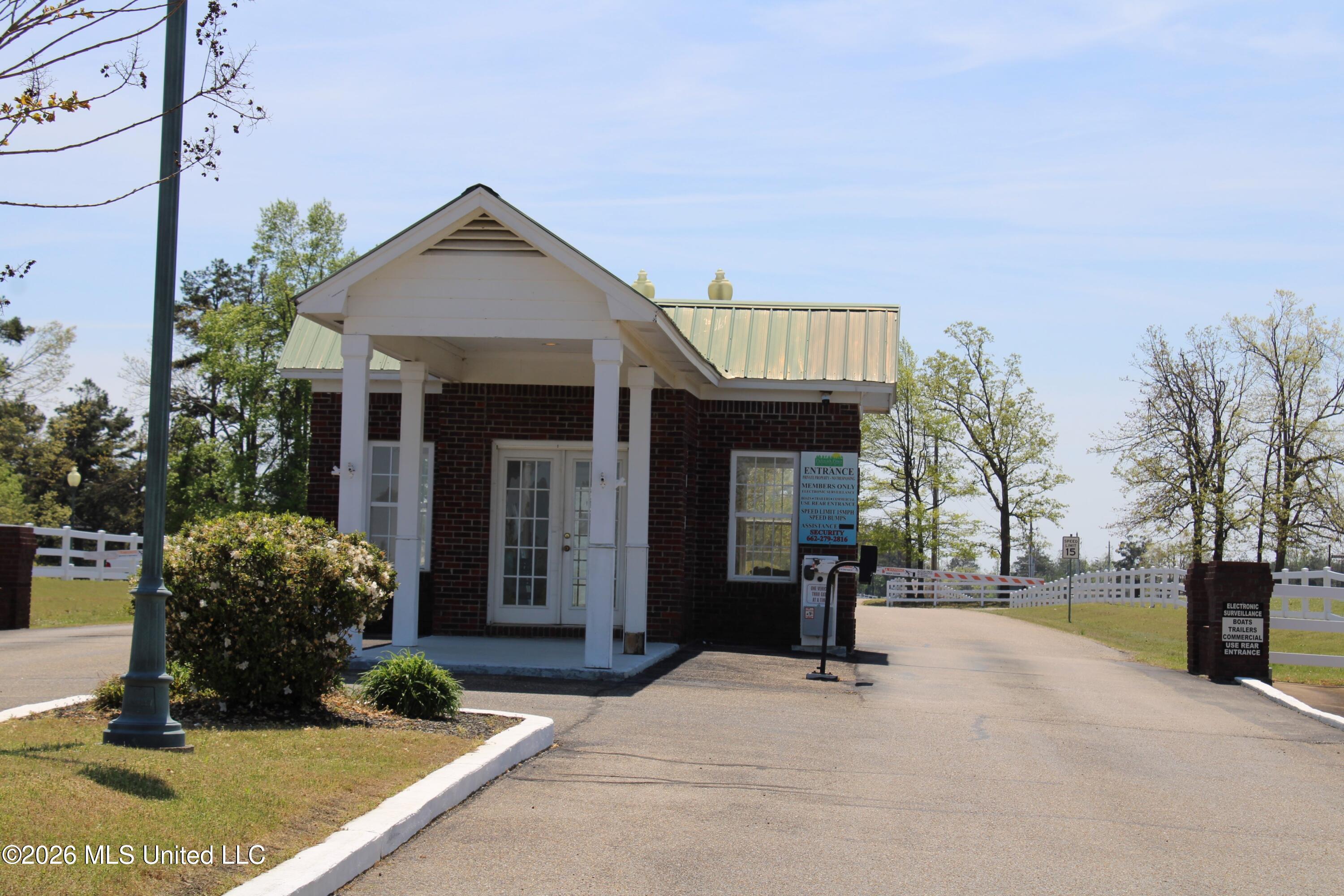 13 Brett Bluff Iuka, MS 38852 - Photo 24 of 30 Gated Entry