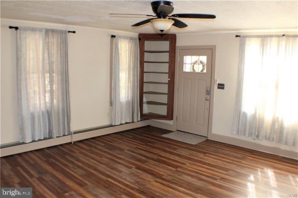 7193 Decatur Street New Tripoli, PA 18066 - Photo 6 of 20 Gallery Image 6