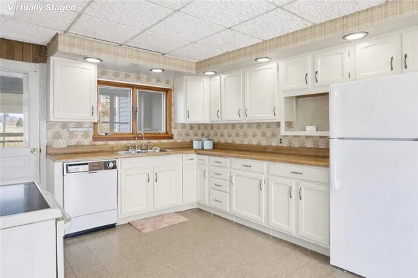 $210,000 | 135 County Road 16, Orange, NY 14870