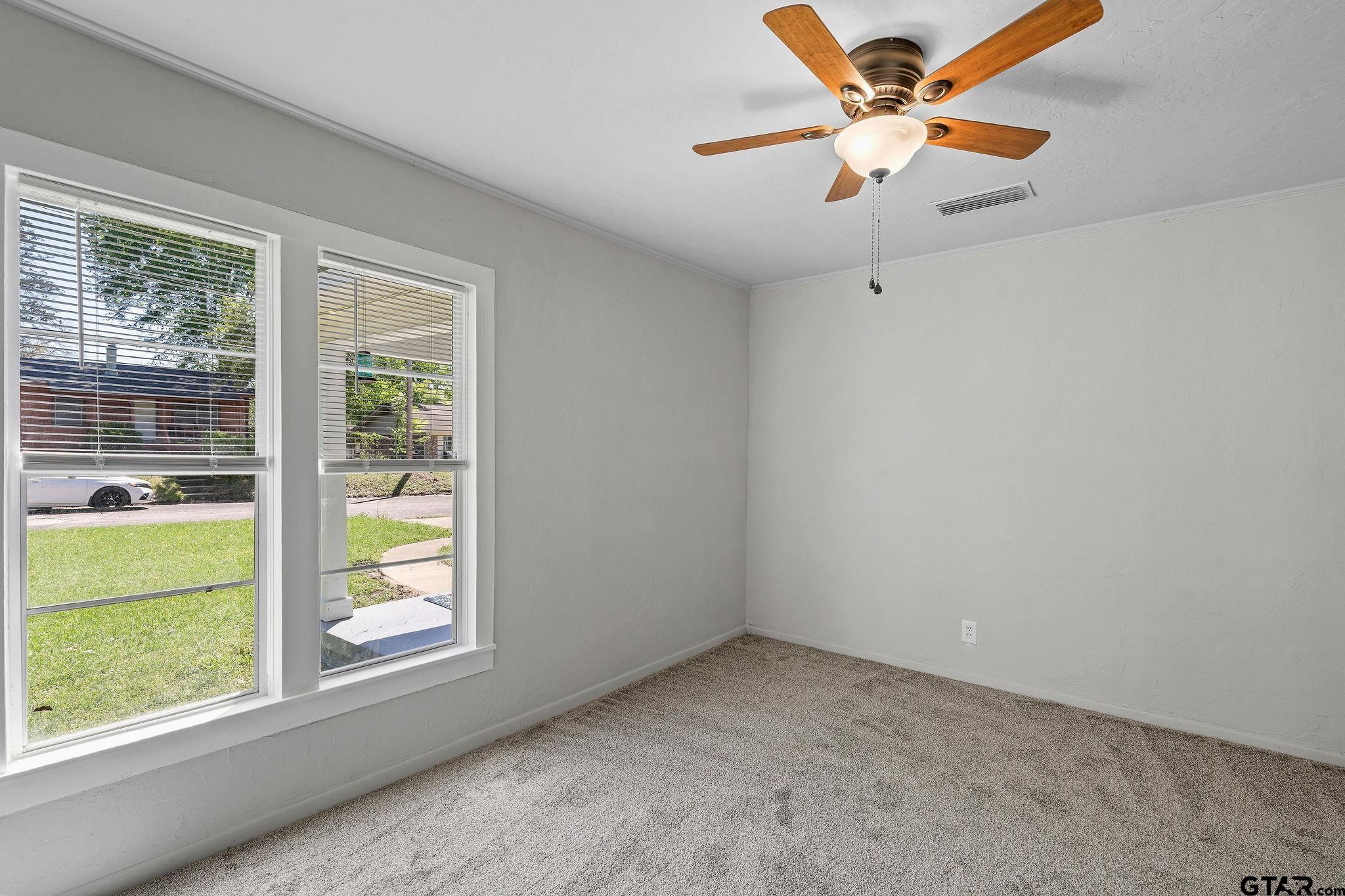 800 West Butler Street Gilmer, TX 75644 - Photo 13 of 20