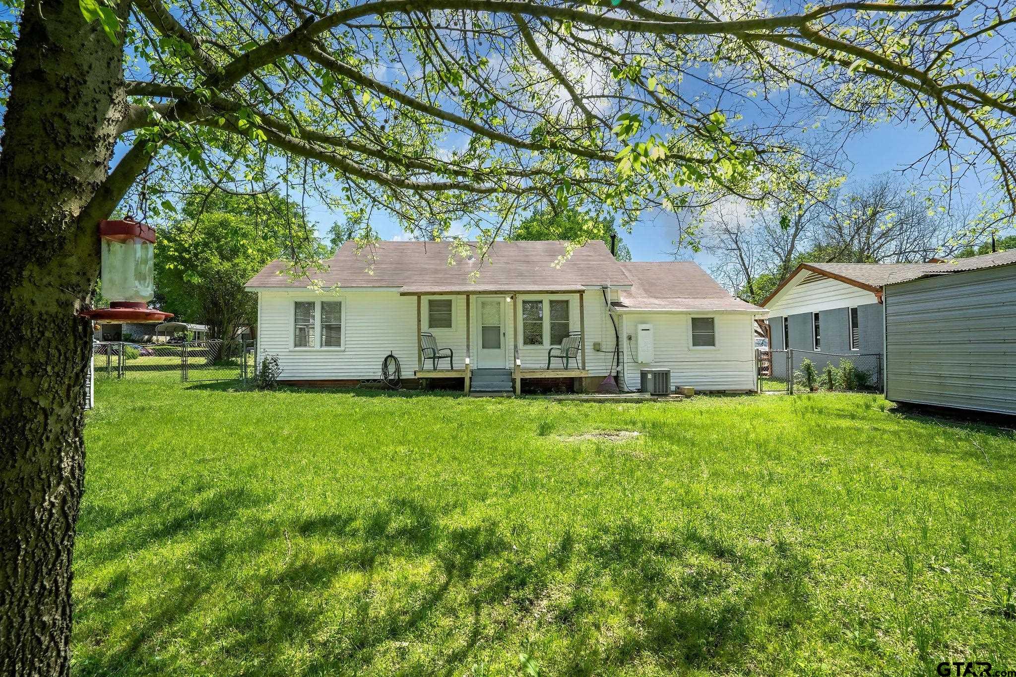 800 West Butler Street Gilmer, TX 75644 - Photo 19 of 20