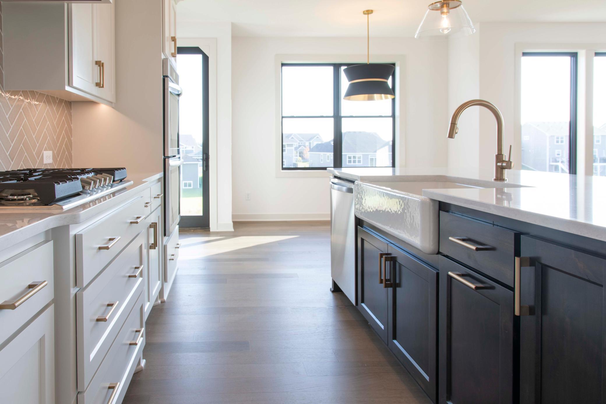 11158 Kingsview Lane North Maple Grove, MN 55369 - Photo 17 of 41