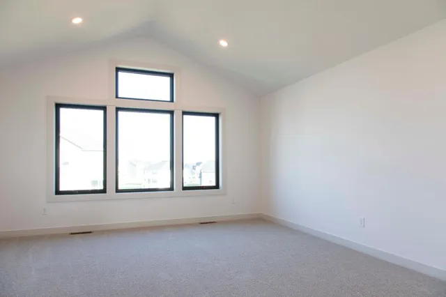 $934,565 | 11158 Kingsview Lane North, Dayton, MN 55369