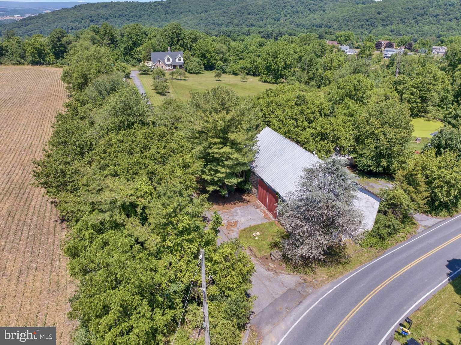 161 Heckman Road Temple, PA 19560 - Photo 42 of 48