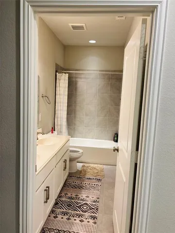 $3,200 | 8223 Snapdragon Way, Dallas, TX 75252