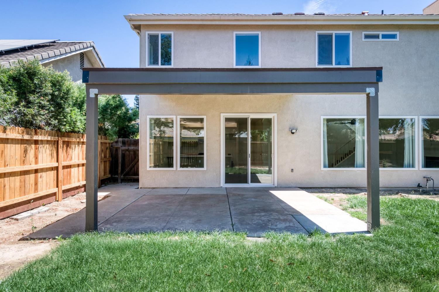 5021 West Decatur Avenue Fresno, CA 93722 - Photo 3 of 12
