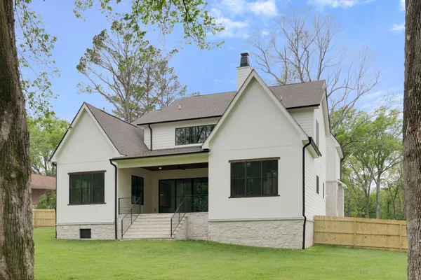 $3,200,000 | 706 Brook Hollow Road, Nashville, TN 37205