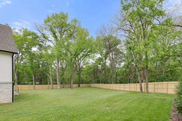 $3,200,000 | 706 Brook Hollow Road, Nashville, TN 37205