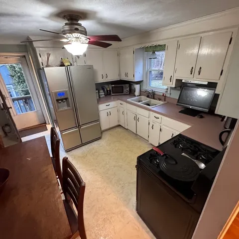 $499,900 | 441 Foundry Street, Easton, MA 02356