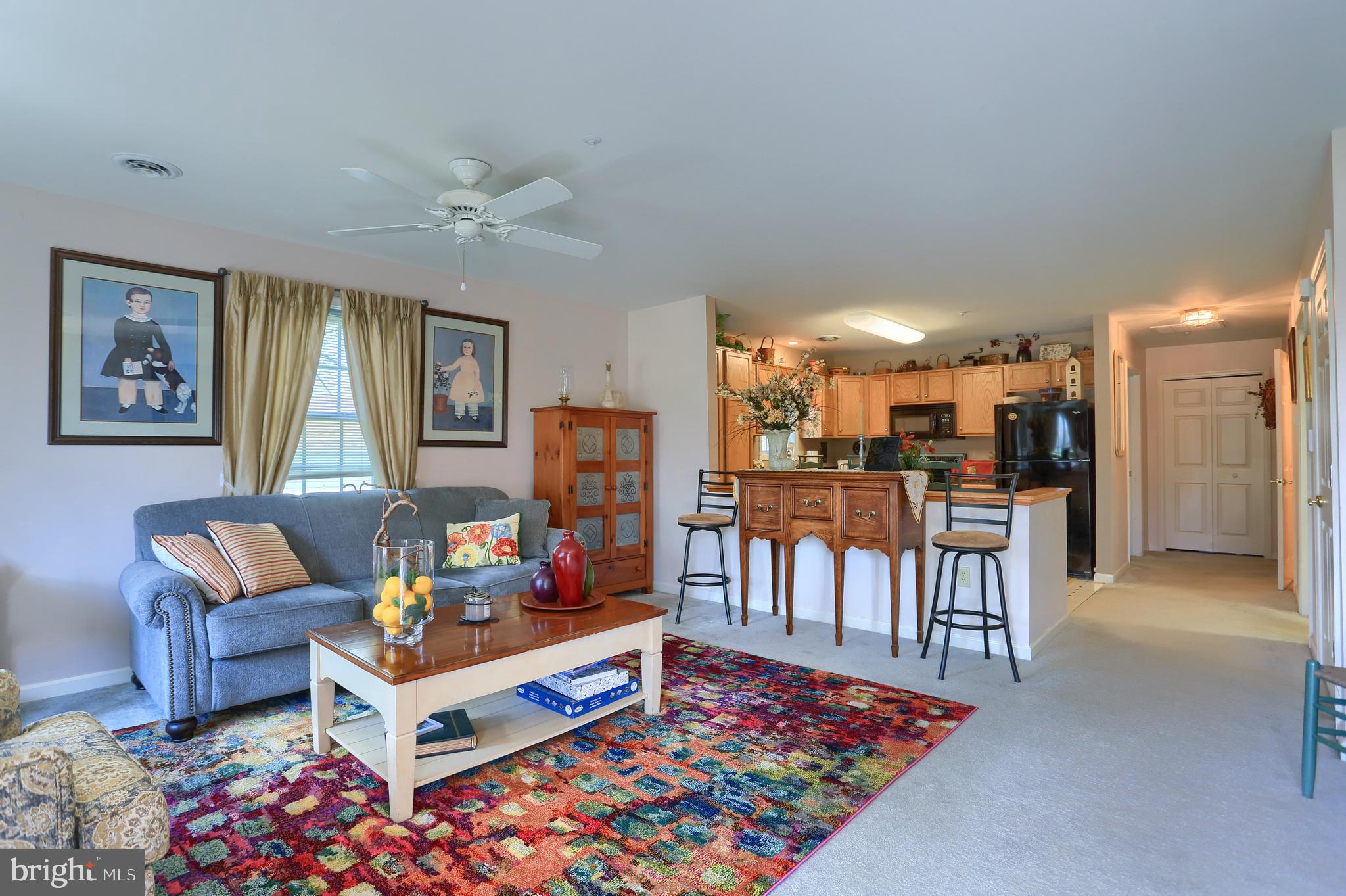 18010 Pin Oak Road Hagerstown, MD 21740 - Photo 8 of 21 spacious Livingroom