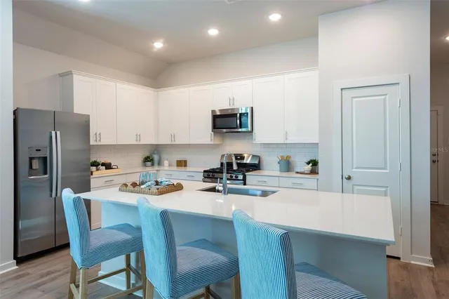 $2,995 | 17212 Auburn Arch Loop, Unit SAN CARLOS, Wimauma, FL 33598