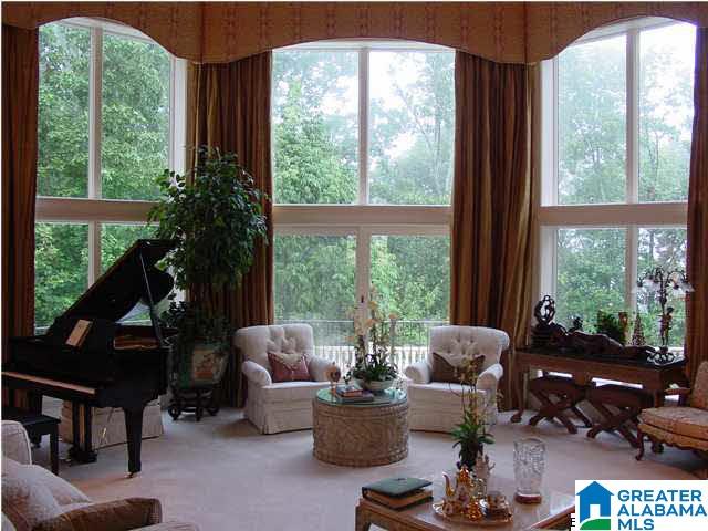 516 Hillyer High Road Anniston, AL 36207 - Photo 3 of 30