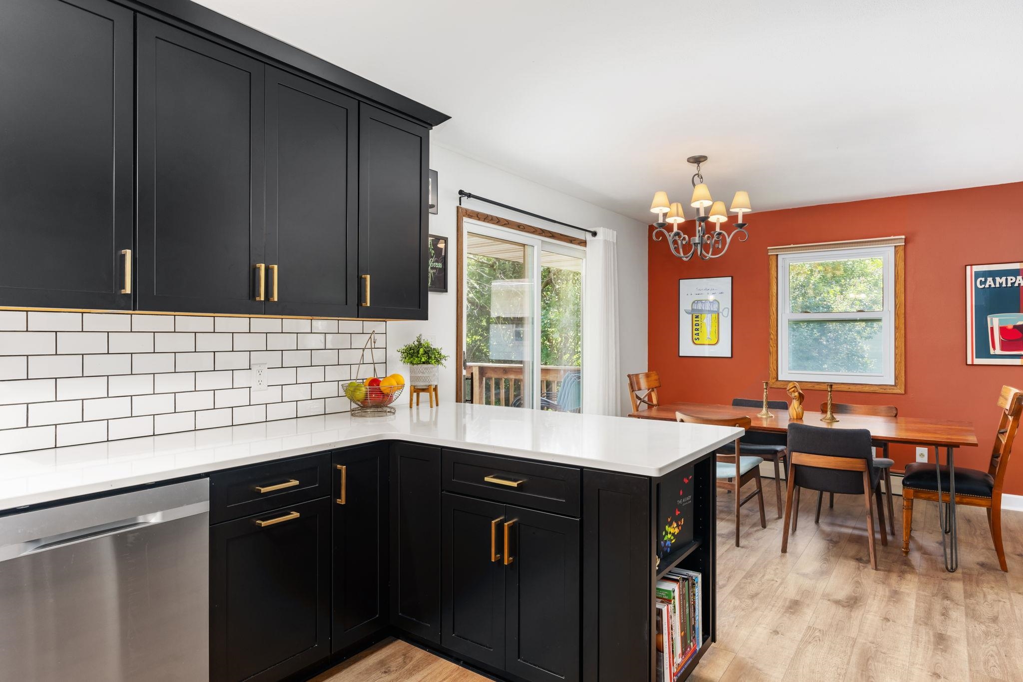 1011 Bay Ridge Road Madison, WI 53716 - Photo 12 of 38