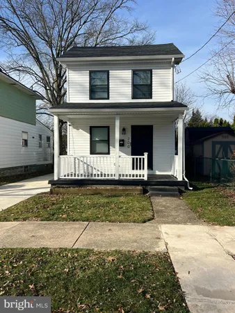 $3,100 | 200 Penn Street, Riverton, NJ 08077