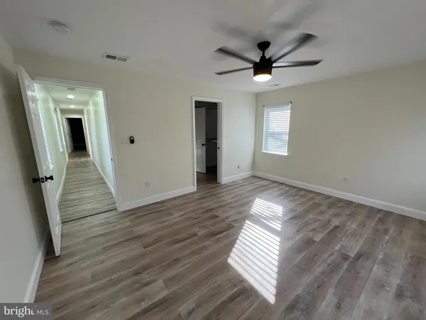 $3,100 | 200 Penn Street, Riverton, NJ 08077