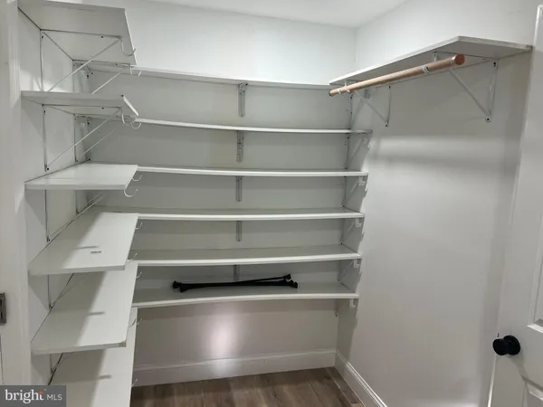 $3,100 | 200 Penn Street, Riverton, NJ 08077