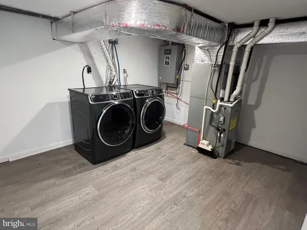 $3,100 | 200 Penn Street, Riverton, NJ 08077