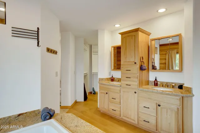 $1,444,444 | 786 East Broncos Trail, Williams, AZ 86046