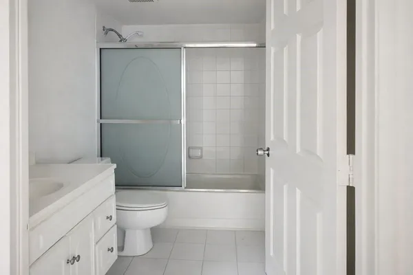 $260,000 | 8185 Northwest 7th Street, Unit 214, Miami, FL 33126