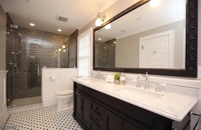 $2,495,000 | 15 Canterbury Lane, Short Hills, NJ 07078