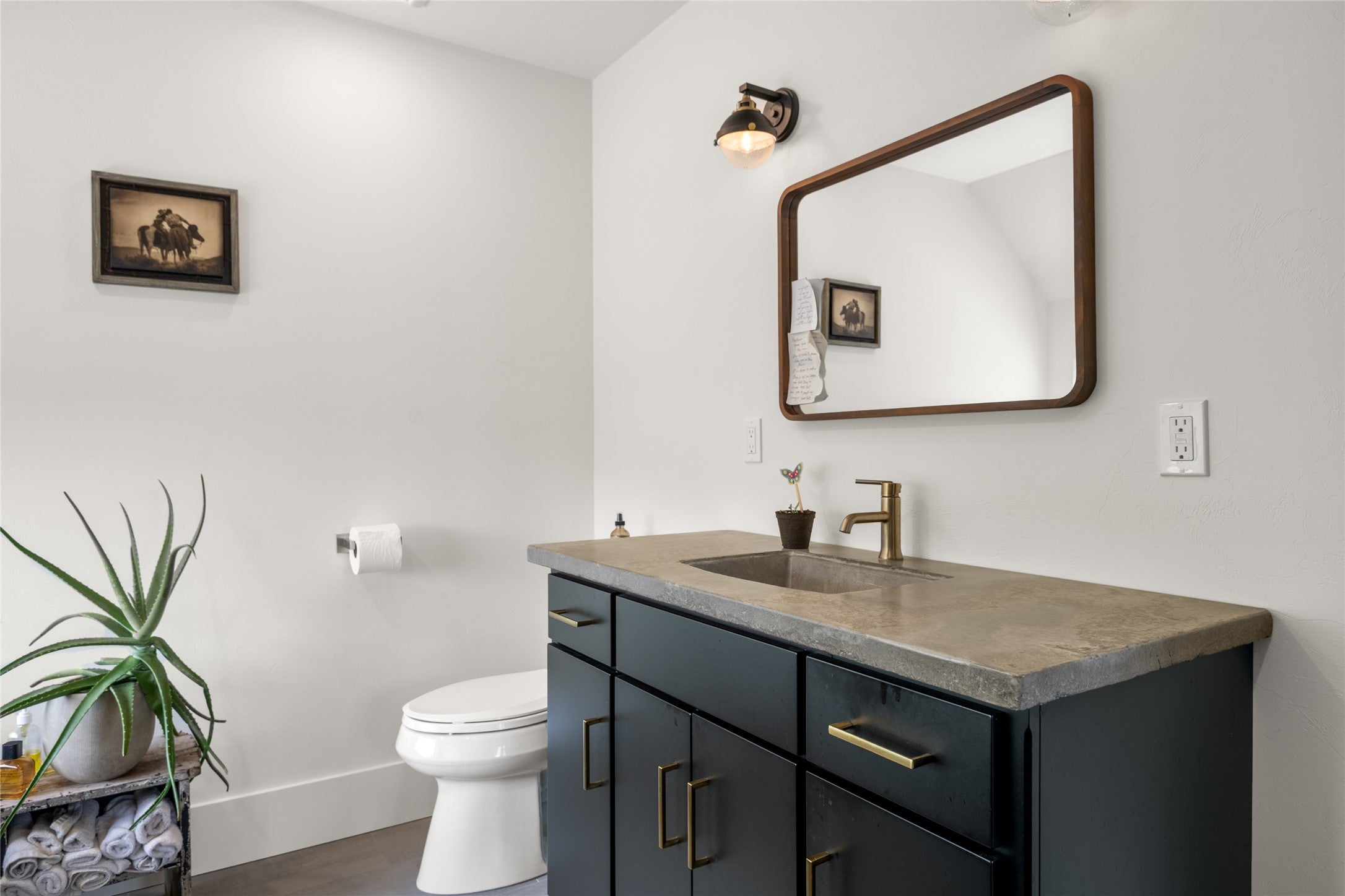 42730 Ridgeway Road Charlo, MT 59824 - Photo 13 of 30 Primary Bathroom