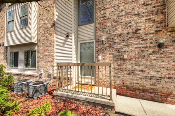 $212,900 | 42779 Lilley Pointe Drive, Canton, MI 48187