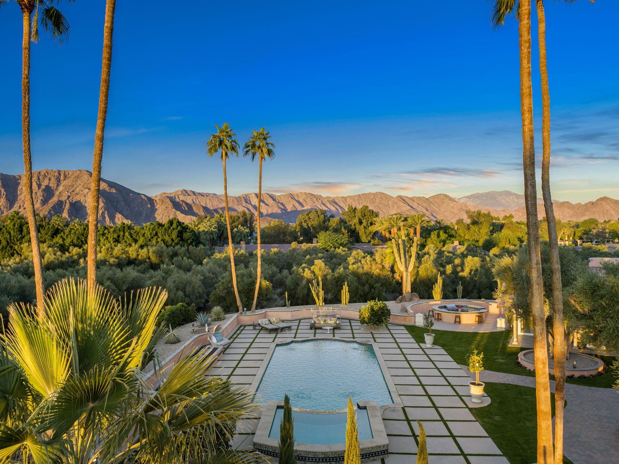 51555 Madison Street La Quinta, CA 92253 - Photo 4 of 25 a view of a balcony with chairs